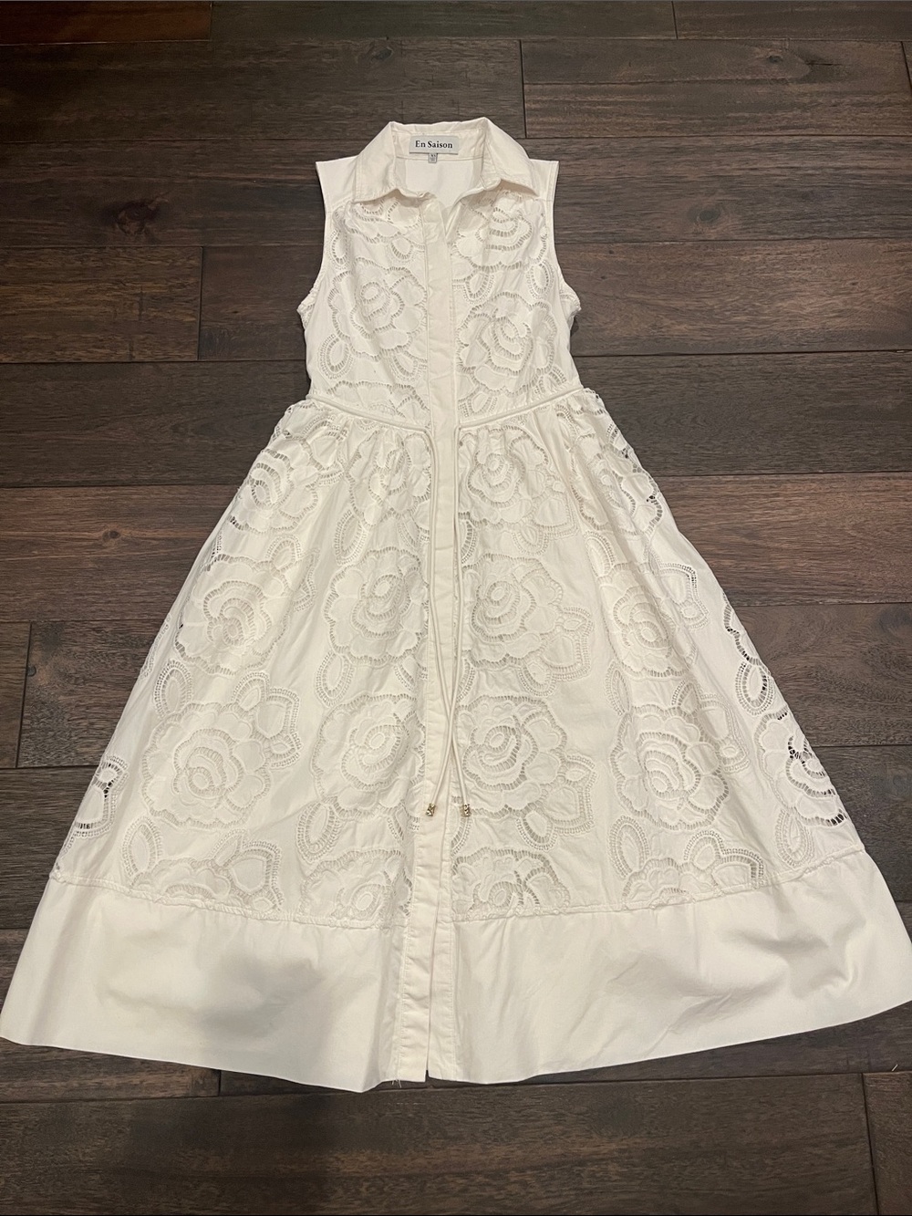 En Saison White Sleeveless Eyelet Midi Dress